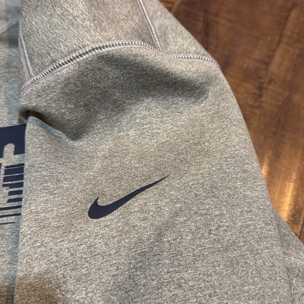 COPY - Nike NFL Los Angeles Chargers Crewneck - Picture 4 of 8